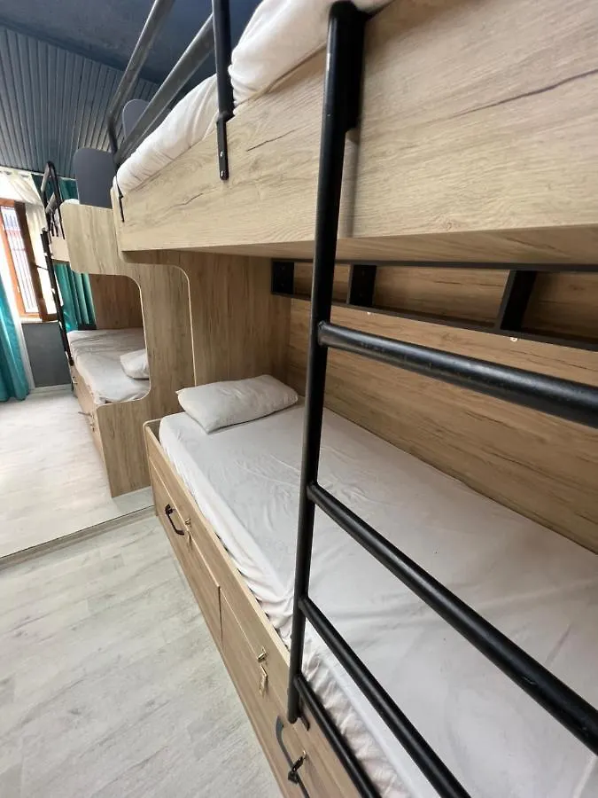 Istiklal Terrace Hostel Κωνσταντινούπολη 0*,